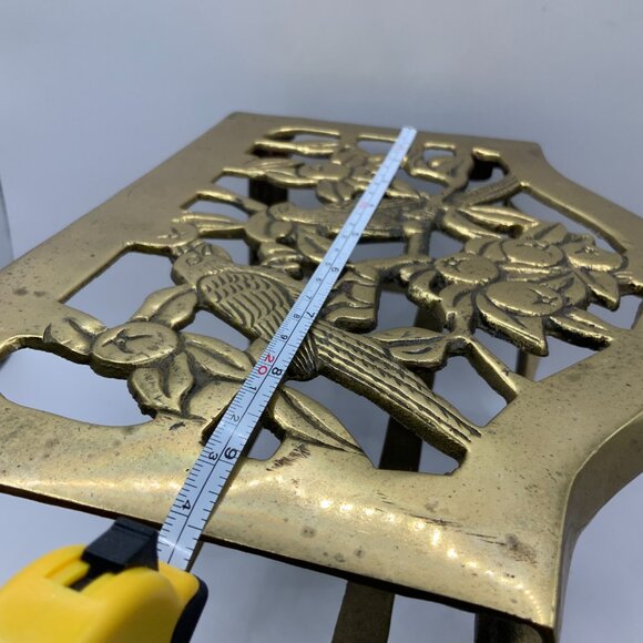 Brass Metal Vintage Gold Finish Footrest Kettle Stand Birds of Paradise - Picture 10 of 10